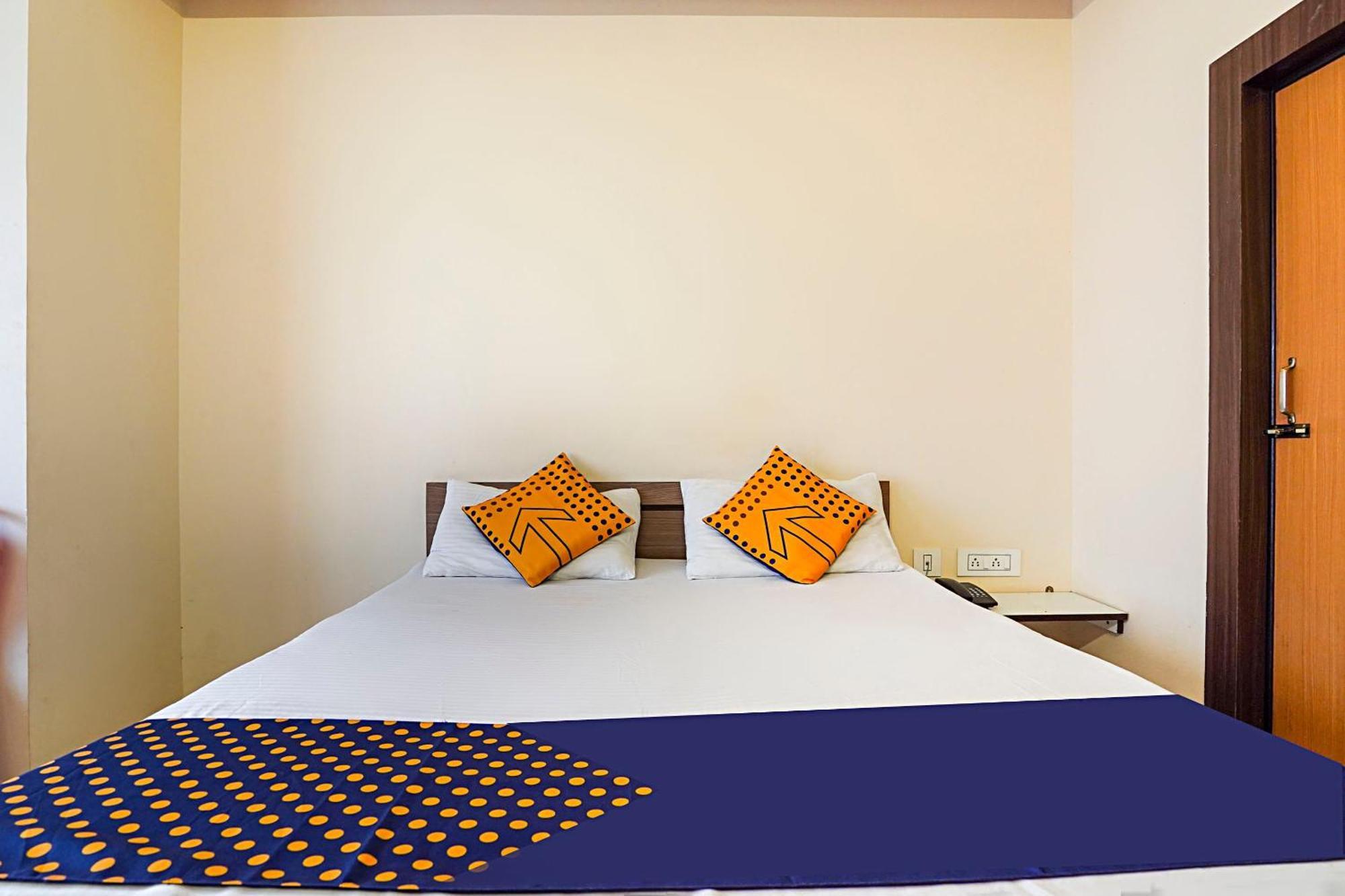 Hotel O Trisha Guest House Dum Dum Exteriör bild
